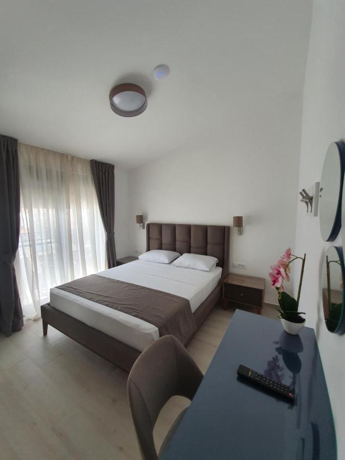Apartments Boreta Будва Екстер'єр фото
